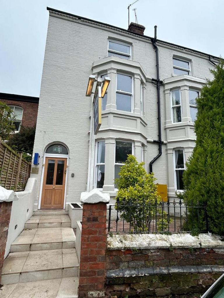 Hamilton Court Hotel Hoole Chester Zewnętrze zdjęcie
